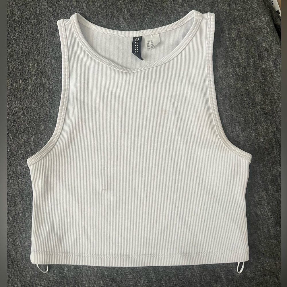 H&M crop top